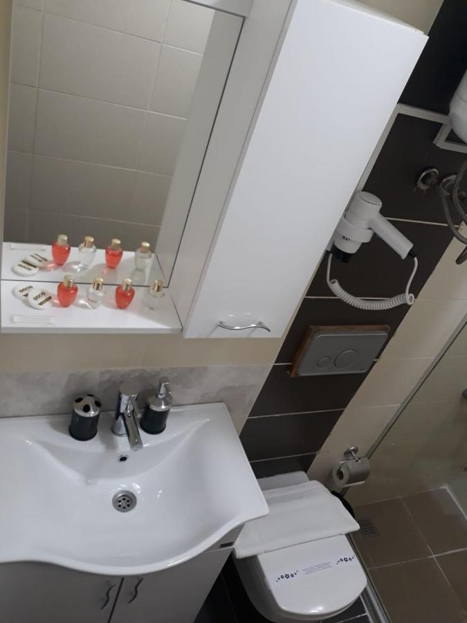 Taksim Pera Aparts Aparthotel Istanbul Eksteriør bilde
