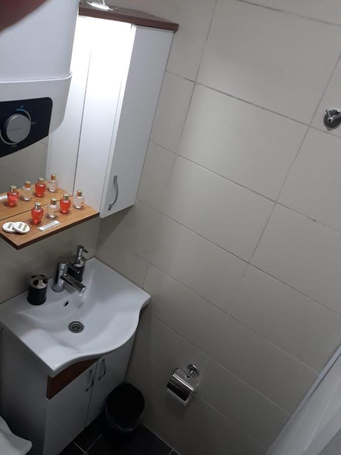 Taksim Pera Aparts Aparthotel Istanbul Eksteriør bilde